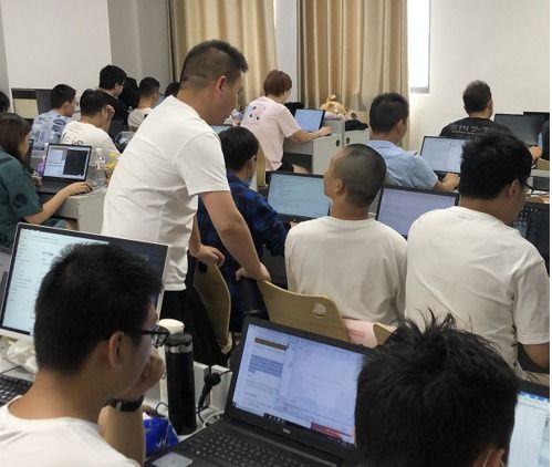 走進(jìn)黑馬的一天 Python大數(shù)據(jù)第八期技術(shù)交流全記錄